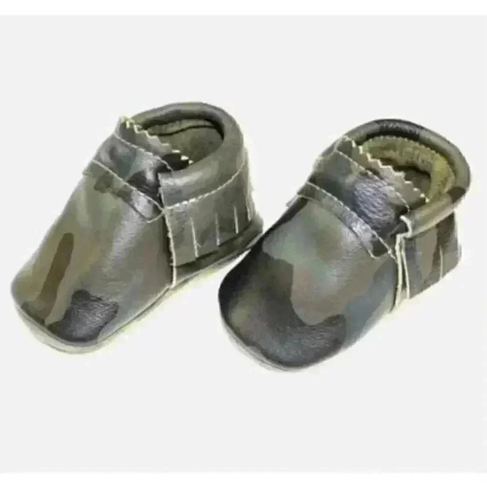 MISHMOCCS Baby Green Leather Camo - Moccasins NEW NWT sz OS
